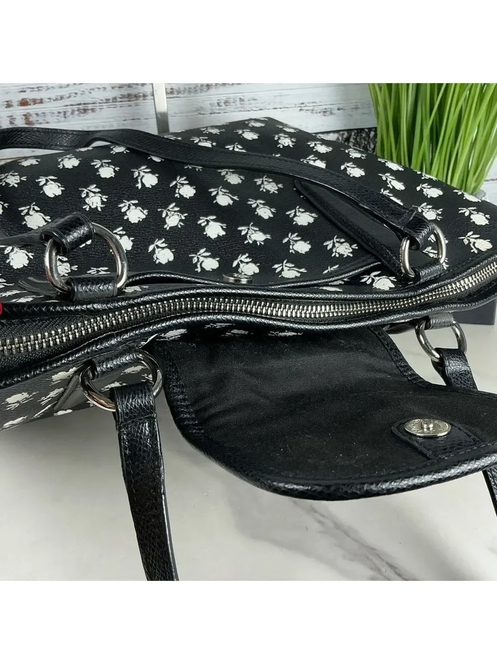 Coach 35025 Shoulder Bag Badlands Black White Floral Ward Tote Work Purse Laptop